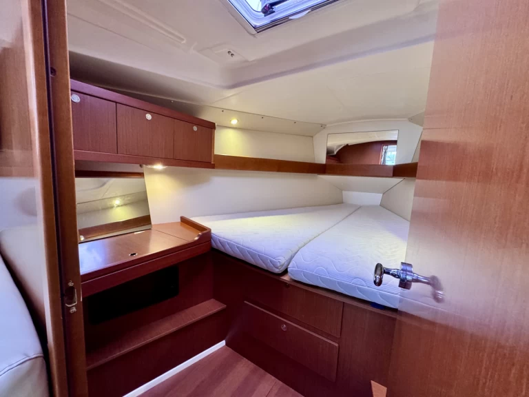 Alquiler Velero Bénéteau con o sin  título de navegación