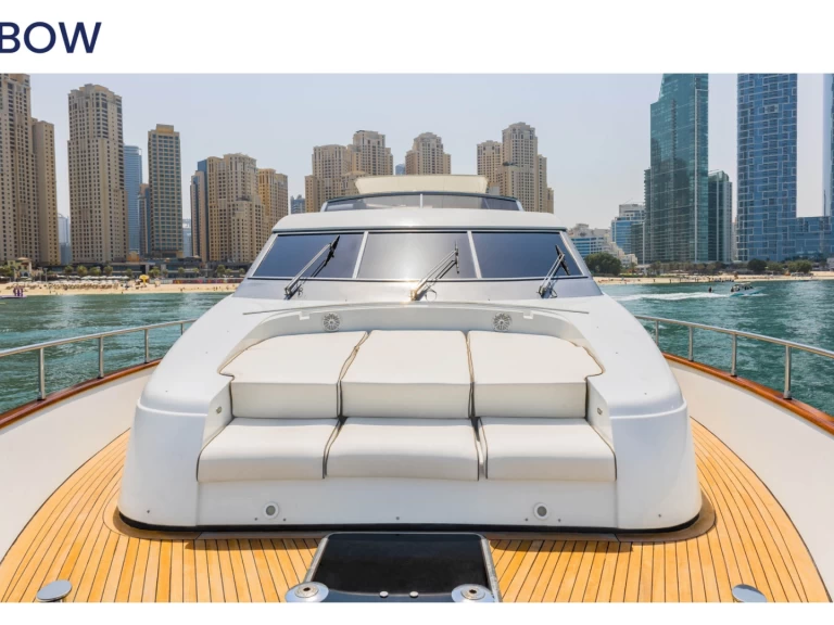 San Lorenzo 2023 de alquiler a Dubai Marina