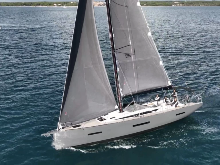 Alquiler Velero More Boats con o sin  título de navegación