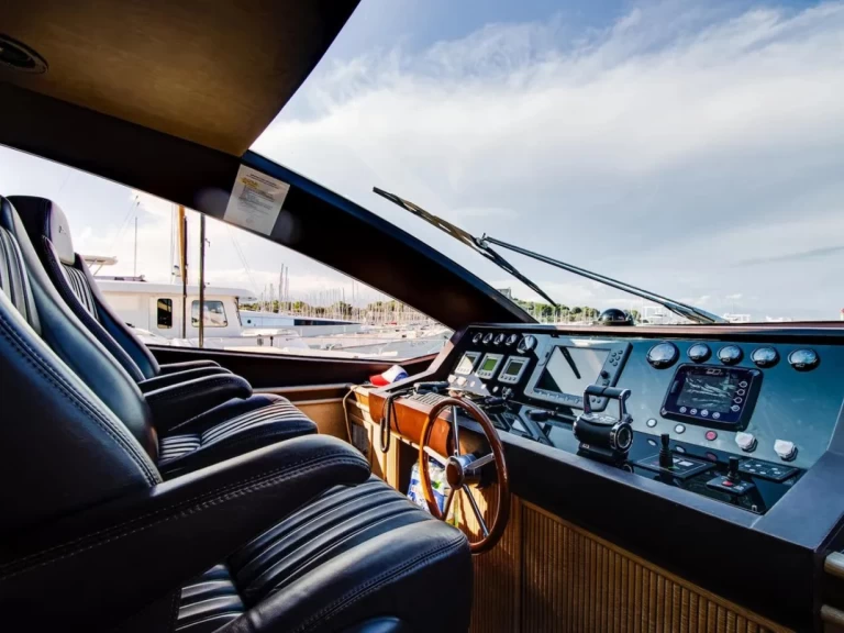 Alquiler City of Cape Town - Bavaria BMB 30 Sport en SamBoat