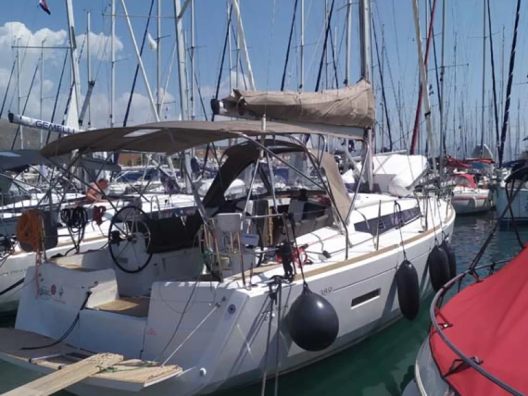 Alquiler de barcos Trogir barato de Sun Odyssey 389
