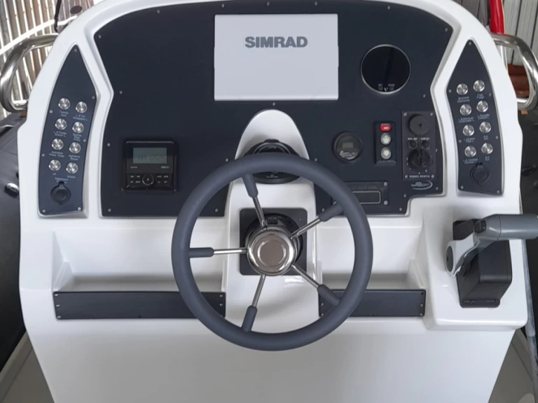 junior boat Jb 30 de alquiler a Vulcano