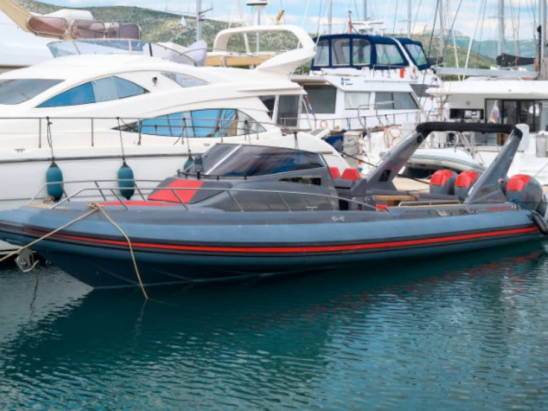 Alquiler Lancha Nuova con o sin  título de navegación