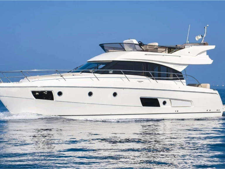 Bavaria Virtess 420 Fly de alquiler a Archipiélago de Estocolmo