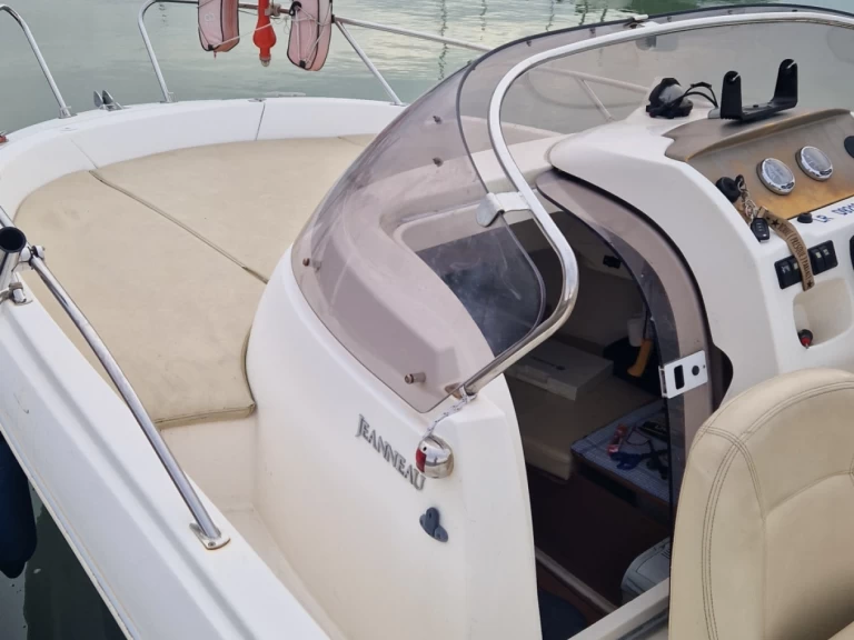 Alquiler La Rochelle - Jeanneau Cap Camarat 6.35 en SamBoat