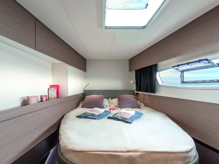 Alquiler de Catamarán, con o sin patrón Fountaine Pajot Le Marin