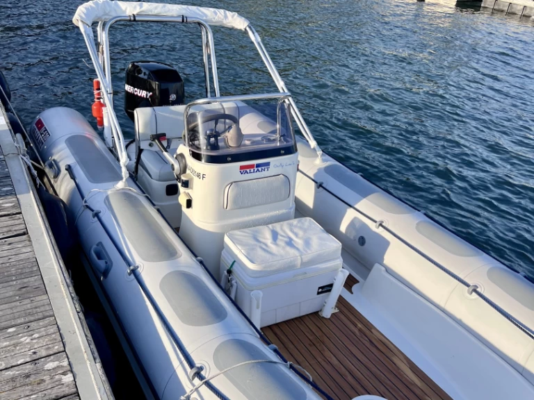 Alquiler de embarcaciones Valiant Valiant 520 enVannes en Samboat