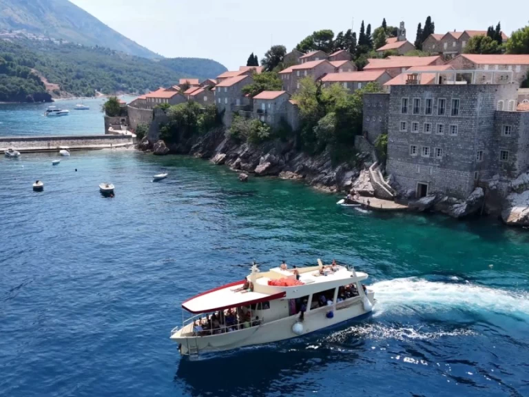 Alquiler de CORBELLA Selfbuild en Bar