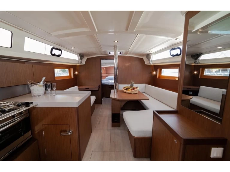 Alquiler de Velero, con o sin patrón Bénéteau Orhaniye