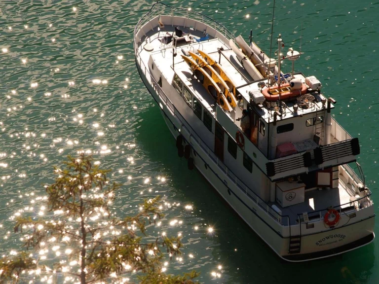 Alquiler de barcos Alaska barato de Snow Goose