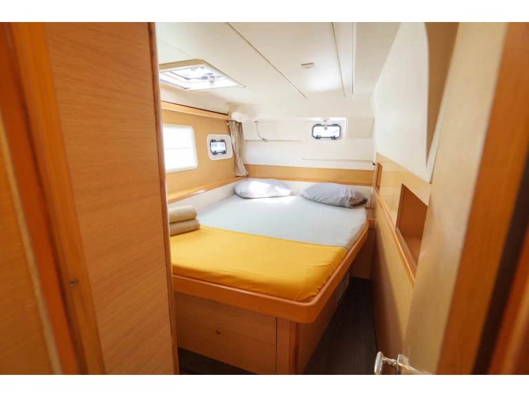 Alquiler de embarcaciones Lagoon Lagoon 400 S2 enPapeete en Samboat