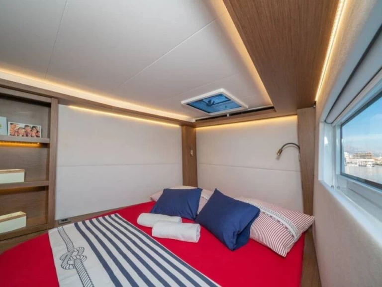 Alquiler Catamarán Lagoon con o sin  título de navegación