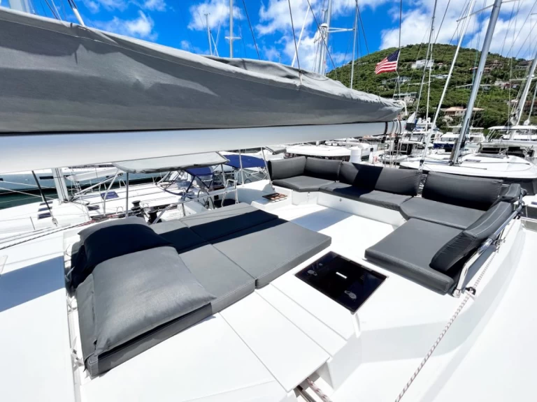 Fountaine Pajot Elba 45 de alquiler a Road Town