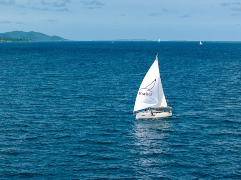 Alquiler de barcos Road Town barato de Sun Odyssey 380