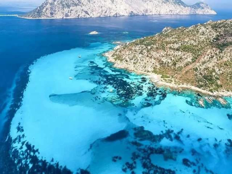 Alquiler de Kardis Kardis Fox 570 en Porto Rotondo