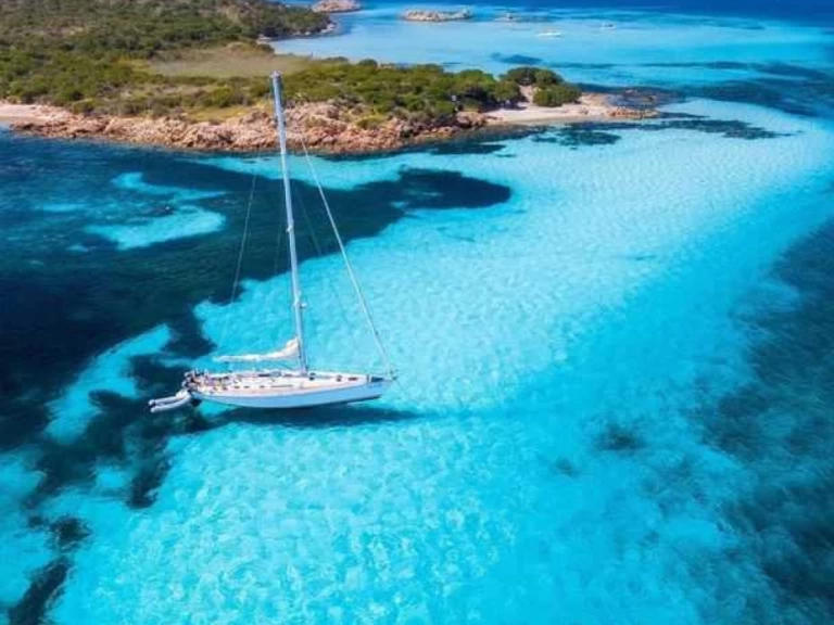 Kardis Kardis Fox 570 de alquiler a Porto Rotondo