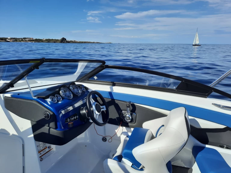 Alquiler Empuriabrava - Glastron HS Series en SamBoat