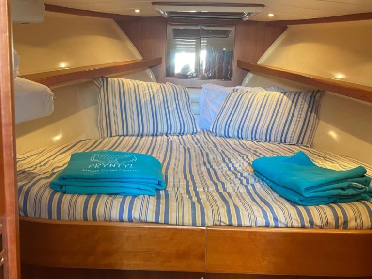 Fratelli Aprea Sorrento 32 Semi Cabinato de alquiler a Salerno