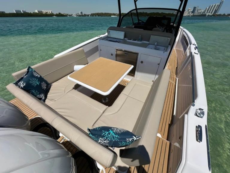 Alquiler de Lancha, con o sin patrón Sterk Yachts Mahón