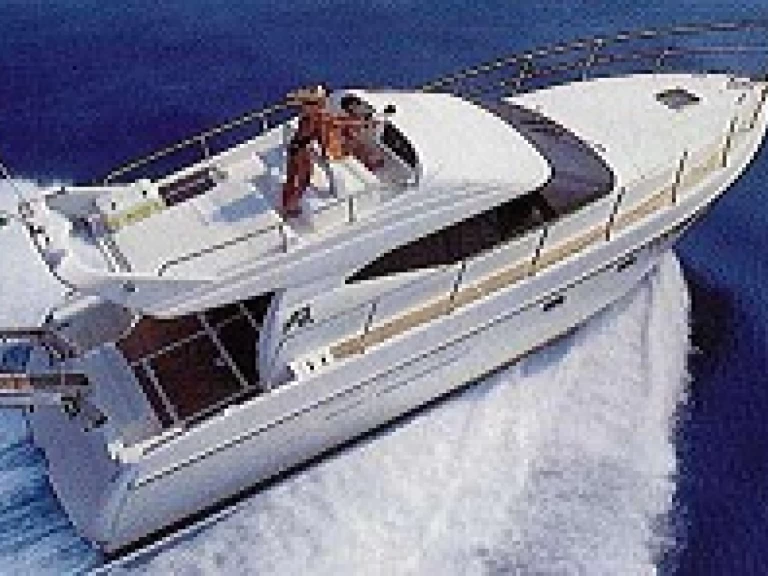 Alquiler de embarcaciones Azimut Azimut 36 Fly enPalermo en Samboat
