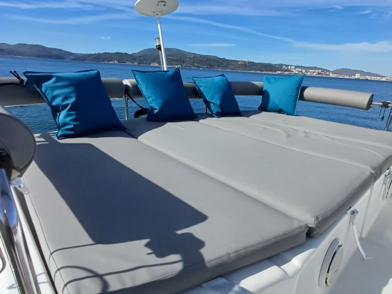 Alquiler de barcos Tróia barato de Highland 35