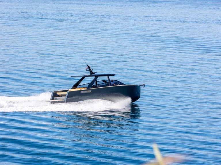 Alquiler de barcos Split barato de Colnago 35