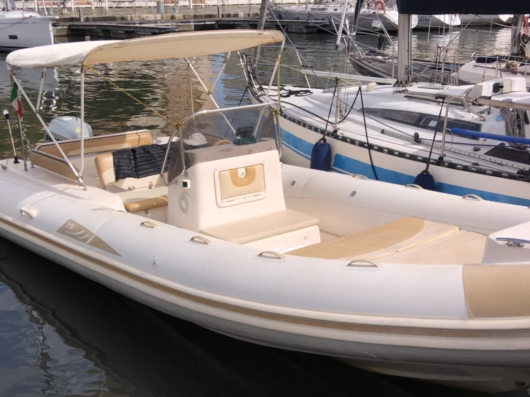 Alquiler Neumática Bsc con o sin  título de navegación