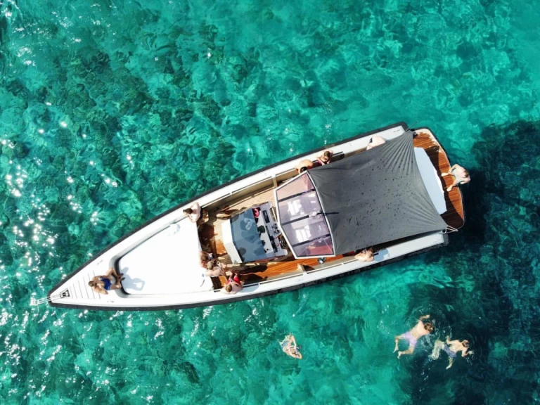 Alquiler de Wally Tender 45 en Split