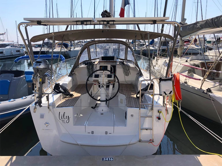Alquiler Hyères - Jeanneau Sun Odyssey 319 en SamBoat