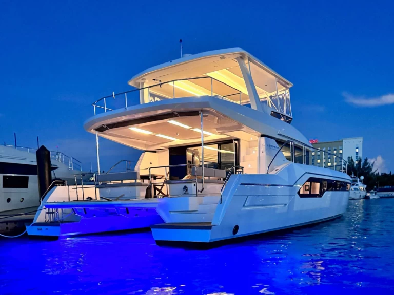 Alquiler de Catamarán, con o sin patrón Leopard Nassau