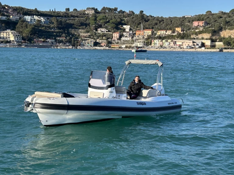 Alquiler Neumática en La Spezia - Salpa Salpa Soleil 23