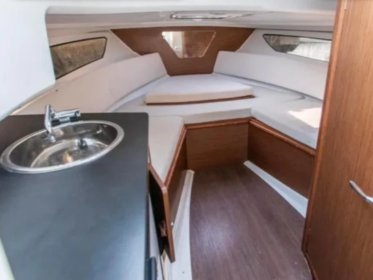 Alquiler Lancha en Omiš - Jeanneau Cap Camarat 7.5 WA Serie 2