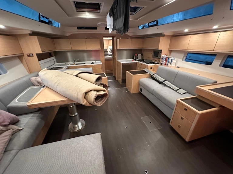 Alquiler de Lancha, con o sin patrón Bavaria C57 Barcelona