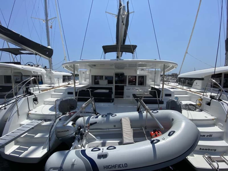 Catamarán para alquilar Trogir al mejor precio