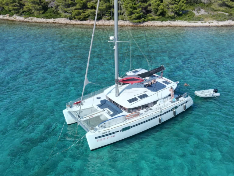 Alquiler de embarcaciones Lagoon Lagoon 450 Sport Top enMadirokely en Samboat