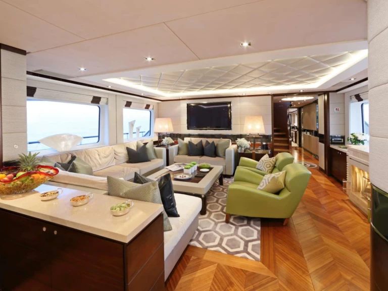 Alquiler de embarcaciones Heesen AURELIA enBarcelona en Samboat