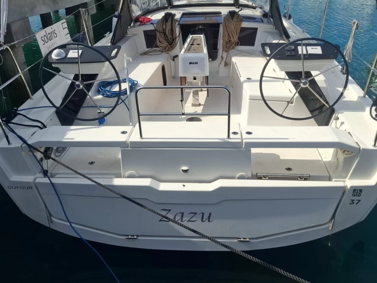 Alquiler de embarcaciones Dufour Dufour 37 enFurnari en Samboat
