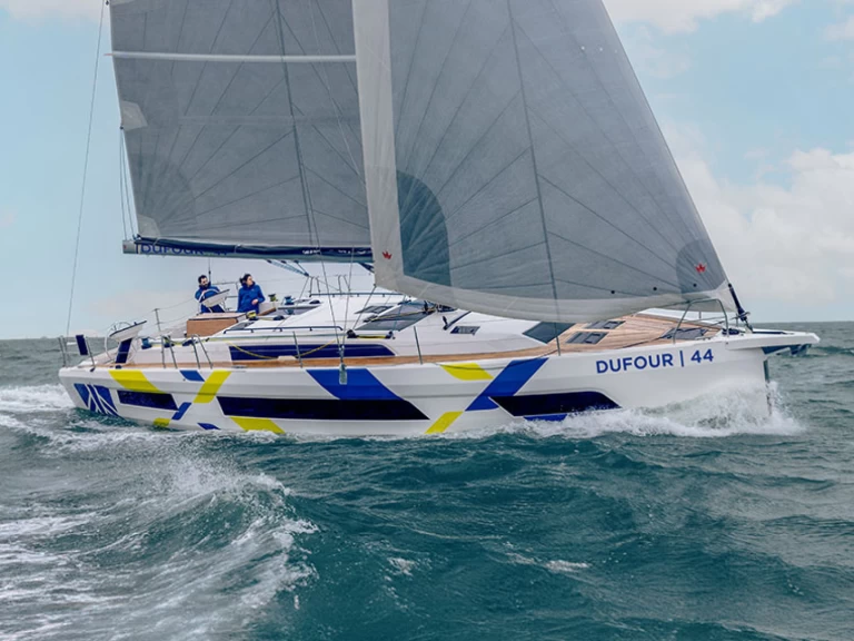 Alquiler Hyères - Dufour Dufour 44 en SamBoat