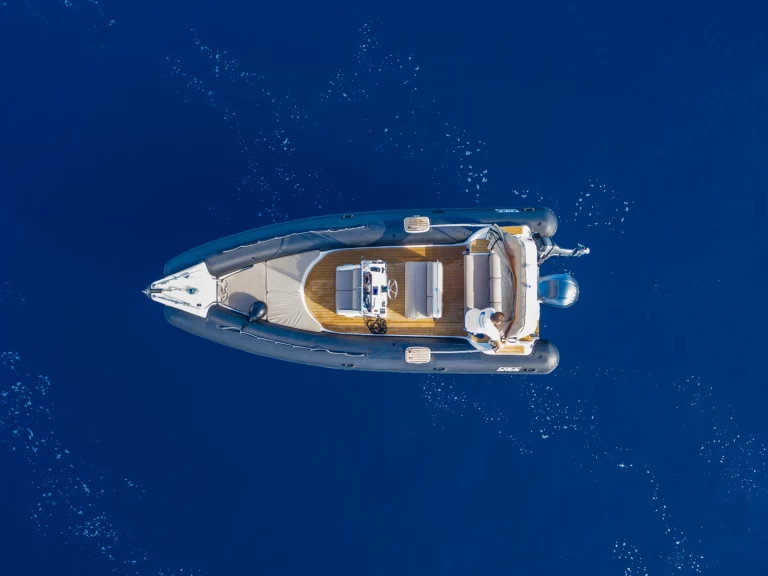 Neumática para alquilar Lefkáda al mejor precio