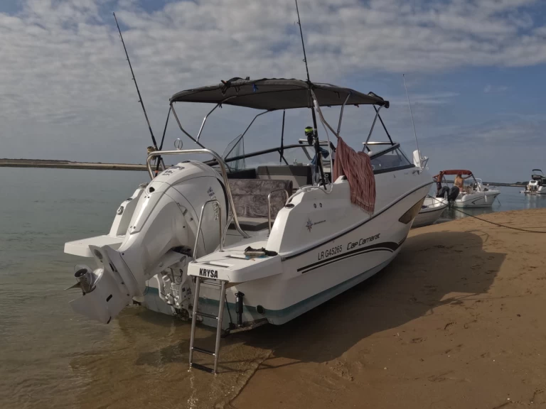 Alquiler de embarcaciones Jeanneau Cap Camarat 750 DC enLa Rochelle en Samboat