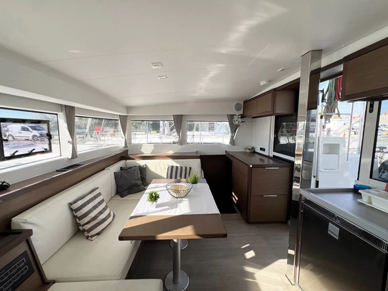 Alquiler Álimos - Lagoon Lagoon 40 en SamBoat