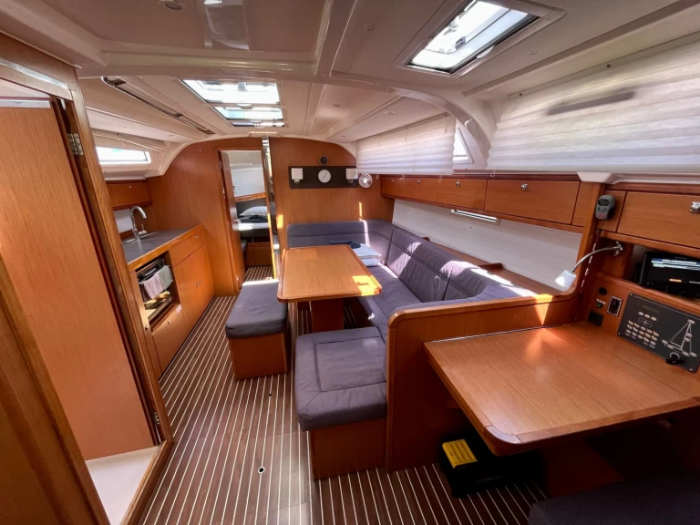 Alquiler Marina (Ciudad) - Bavaria Cruiser 41 en SamBoat