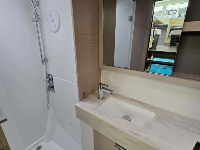 Alquiler de Lagoon Lagoon 40 en Trogir