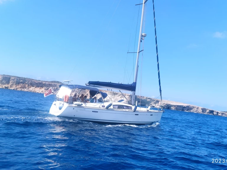 Bénéteau Oceanis 40 de alquiler a Tal-Pietà