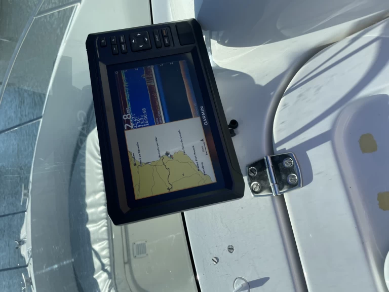 Quicksilver Quicksilver 630 Commander de alquiler a Empuriabrava