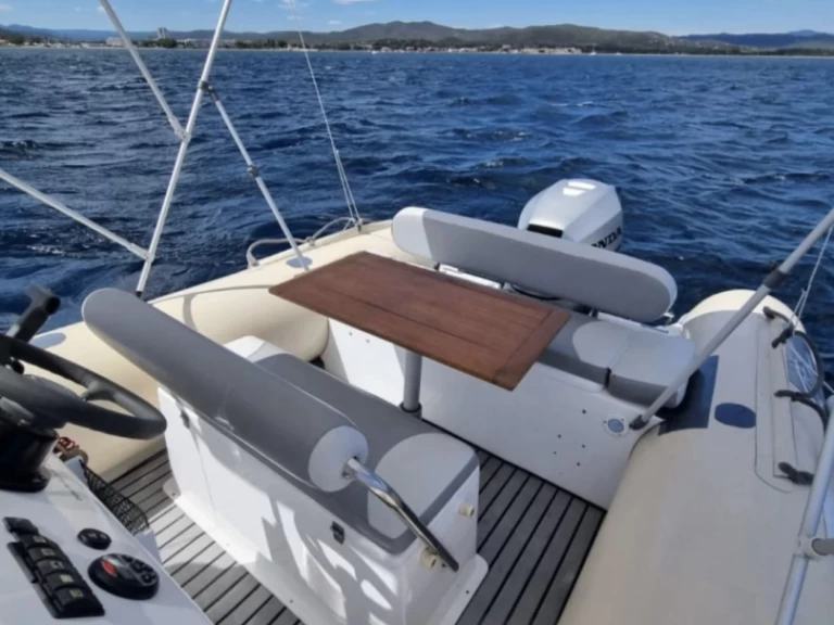 Stylmer Stylmer 640 de alquiler a Hyères