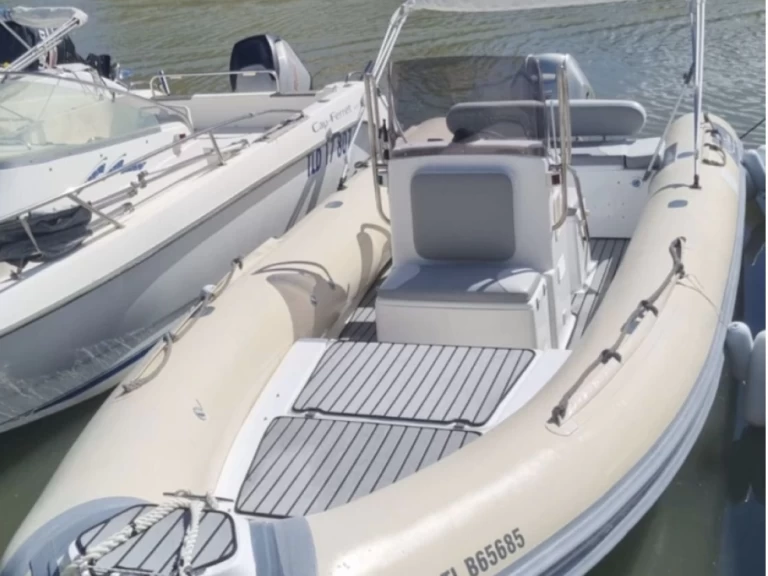 Alquiler Neumática en Hyères - Stylmer Stylmer 640