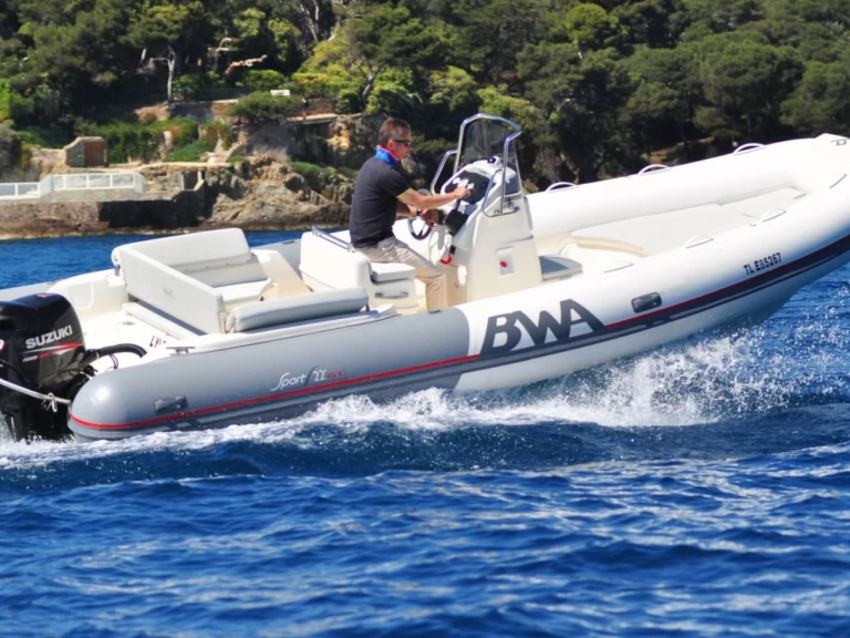 Bwa Sport 22 GTO de alquiler a Hyères