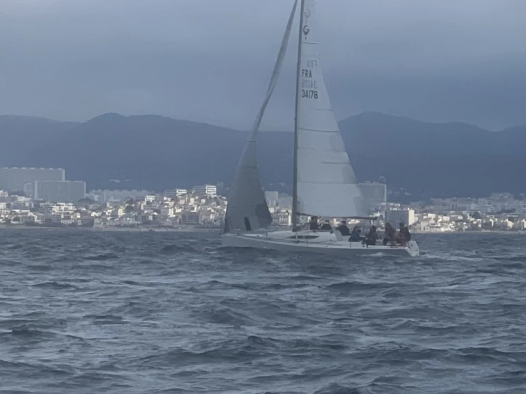 Alquiler de Velero, con o sin patrón Archambault Marsella