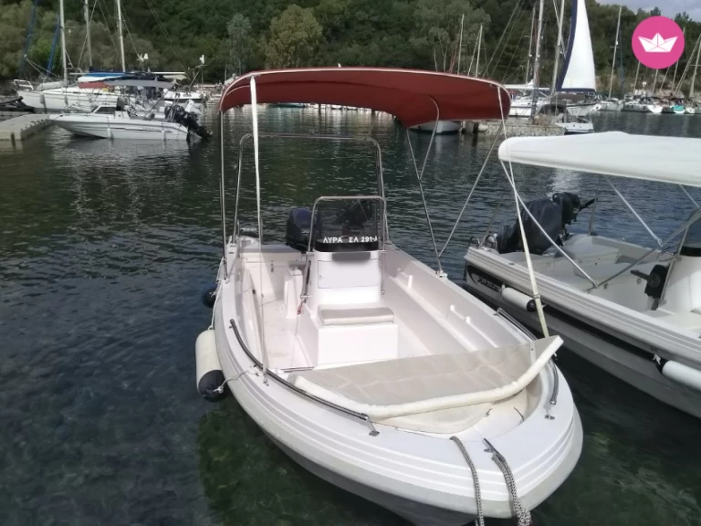 Alquiler de Nikita 4.7M en Lefkáda